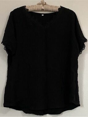 Women's Black V-Neck Lace Trim Short Sleeve Top